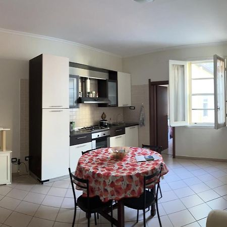 Casa Adriana, Centralissima, Confinante Ospedale Civile Sassari Exterior foto